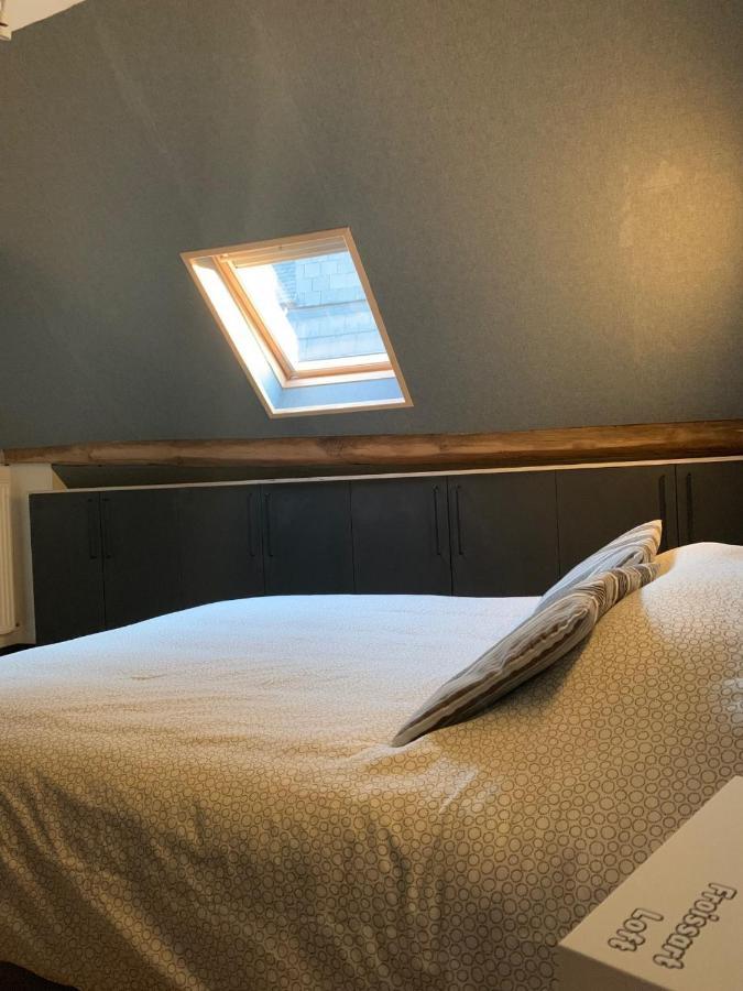 Froissart Loft Et Studio Chimay Ngoại thất bức ảnh