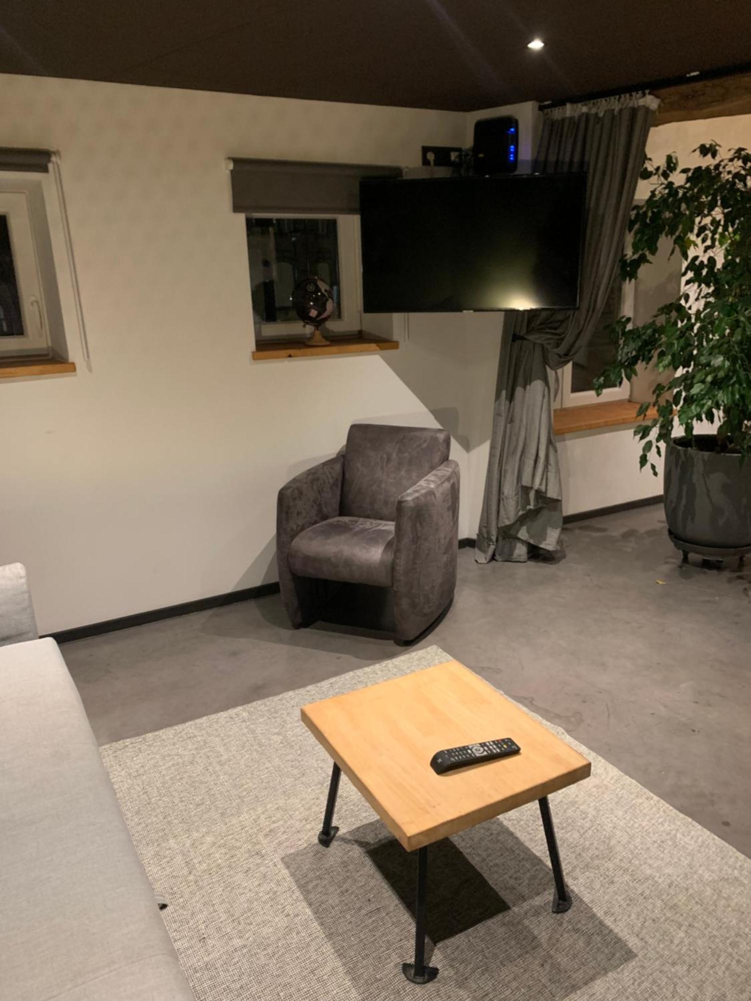 Froissart Loft Et Studio Chimay Ngoại thất bức ảnh